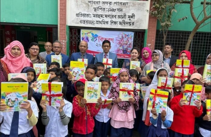 পাবনার ৬১৬ সরকারি প্রাথমিক বিদ্যালয়ে নেই প্রধান শিক্ষক