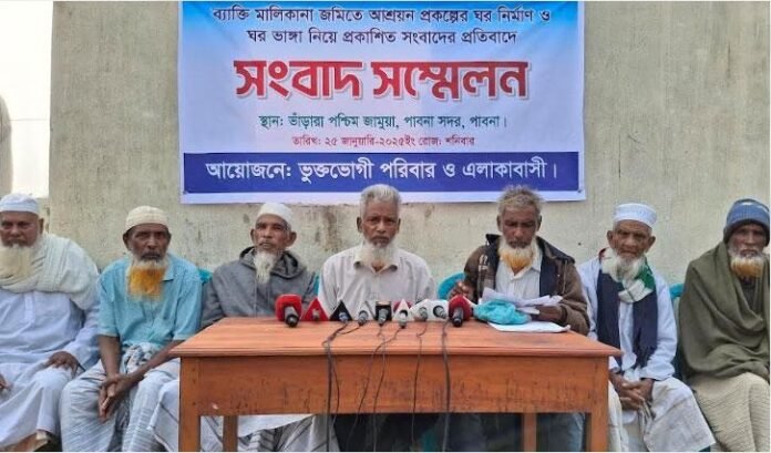 পাবনার ঈশ্বরদীতে দুই ব্যবসায়ীর বাড়িতে হামলা-ভাঙচুর, ২২ লাখ টাকার ক্ষতির অভিযোগ